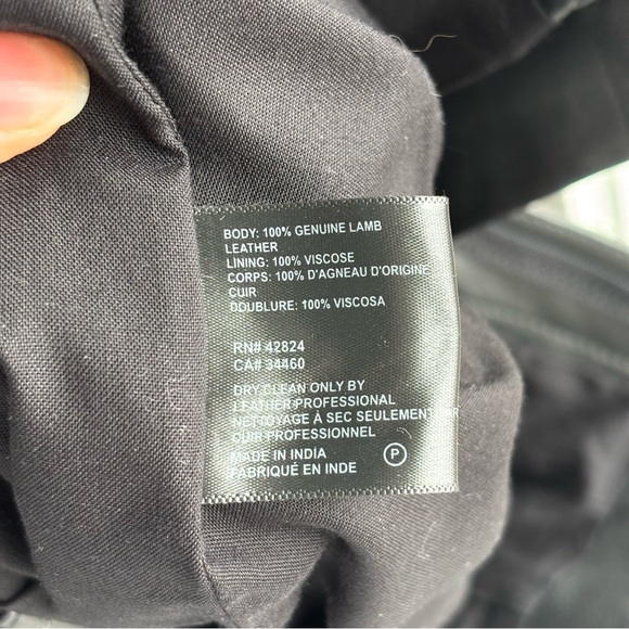 REFORMATION Veda Leather High Rise Short - Picture 9 of 14